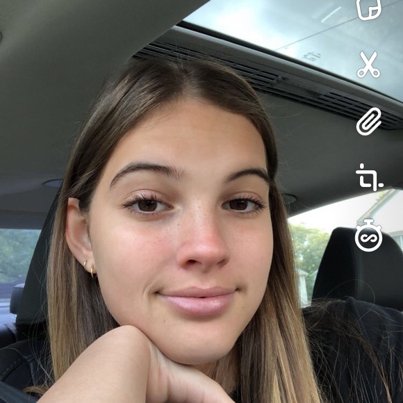 Meet your Posher, Anna - Picture 1 of 1